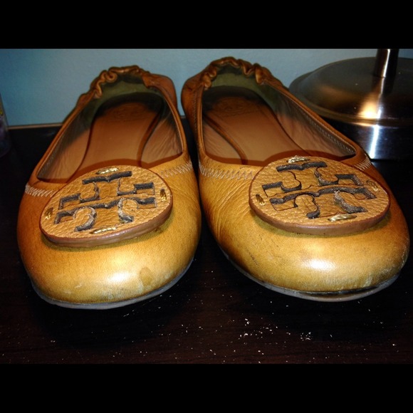 ADDITIONAL PHOTOS* Tory burch camel flats