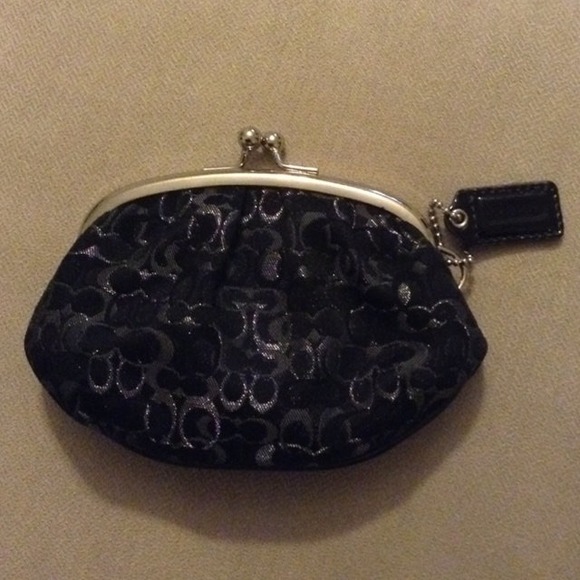SOLD on TF!!!! AUTHENTIC Coach Coin/Change purse