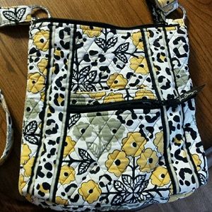 🔴 SALE 🔴 Vera Bradley Hipster / Go Wild