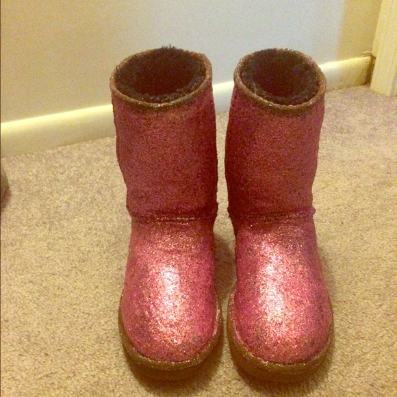 Custom sparkle uggs