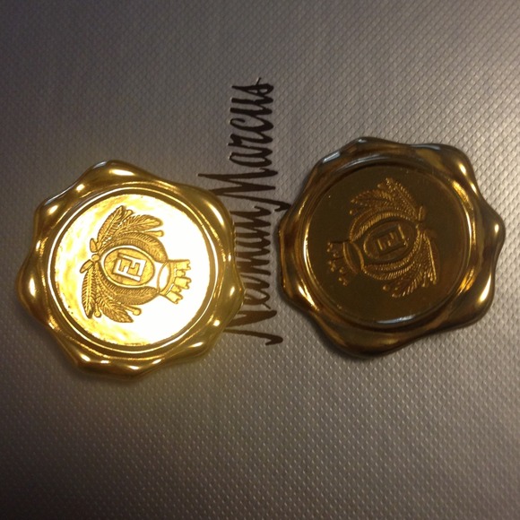 FENDI  earrings - Picture 2 of 4