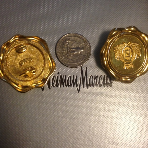 FENDI  earrings - Picture 4 of 4