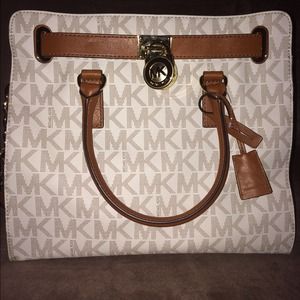 Micheal Kors handbag brand new!