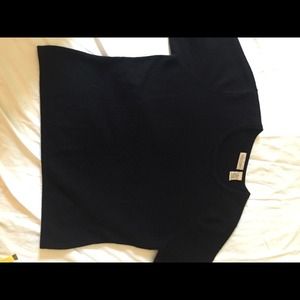 Apostrophe cashmere sweater like new