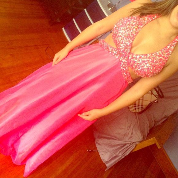 2013 PROM GOWN