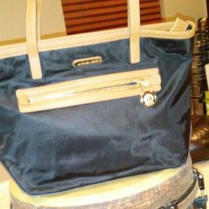 Black nylon tote, small