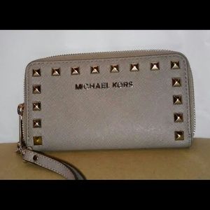 MK. Wallet