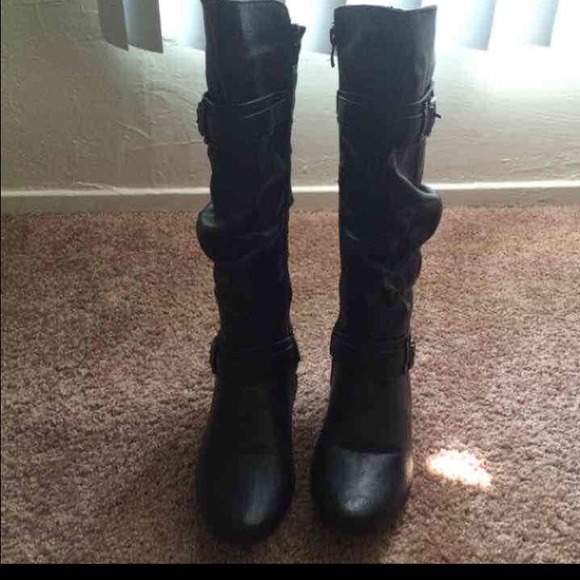 Black boots