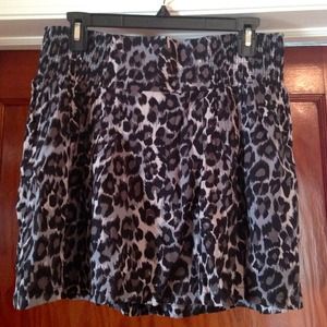 Skirt and tank bundle