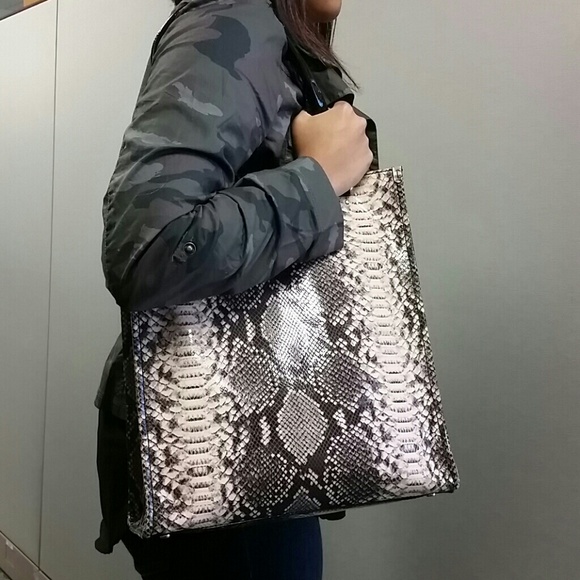 SOLD - Picture 3 of 4