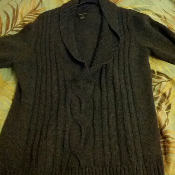 Grey low cut sweater