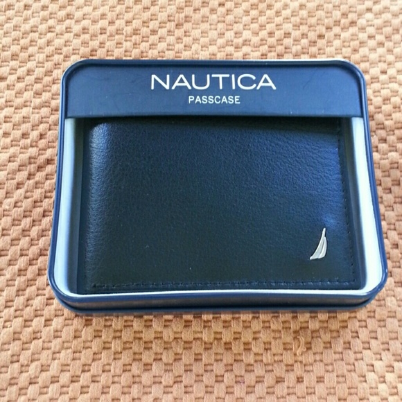 Nautica Clutches & Wallets - Nautica wallet