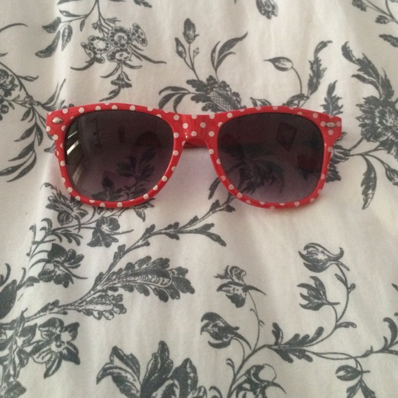 Polka Dot Sunglasses
