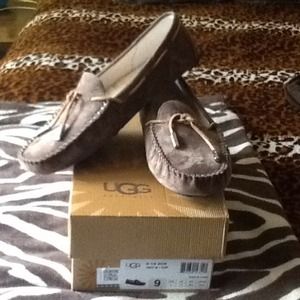 Brand new UGG Tie Bow loafers/flats/slippers.