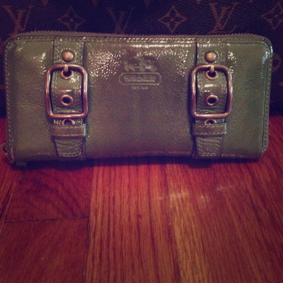 Coach Green Patent Leather Wallet