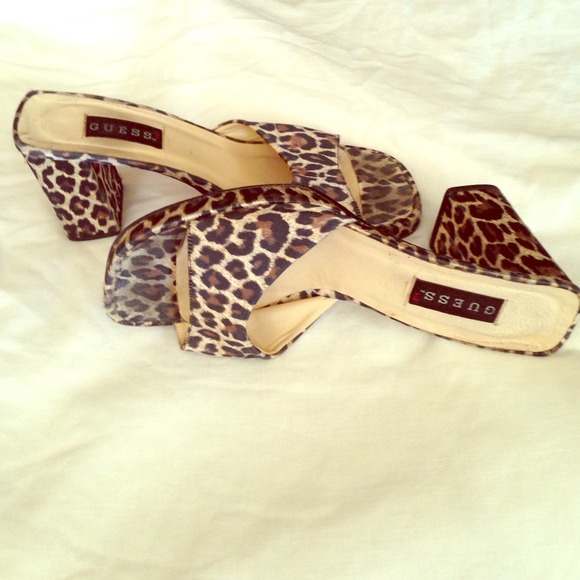 Size 8 1/2 Guess heels
