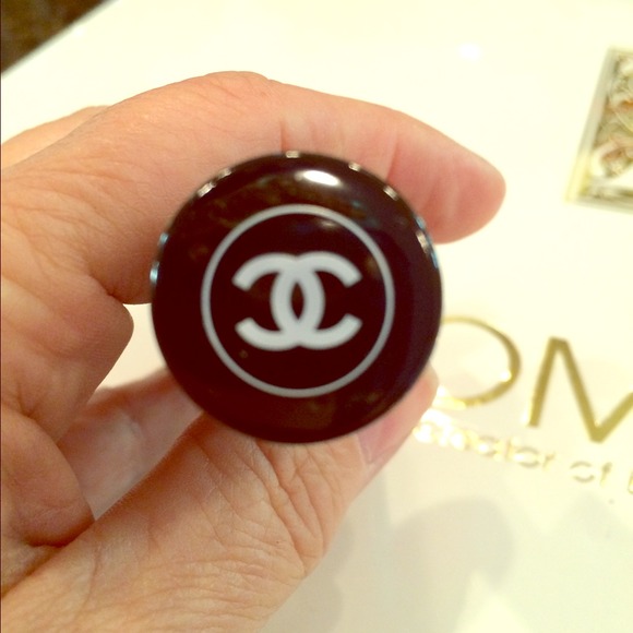 Chanel stick bronzer. A little to dark for me.