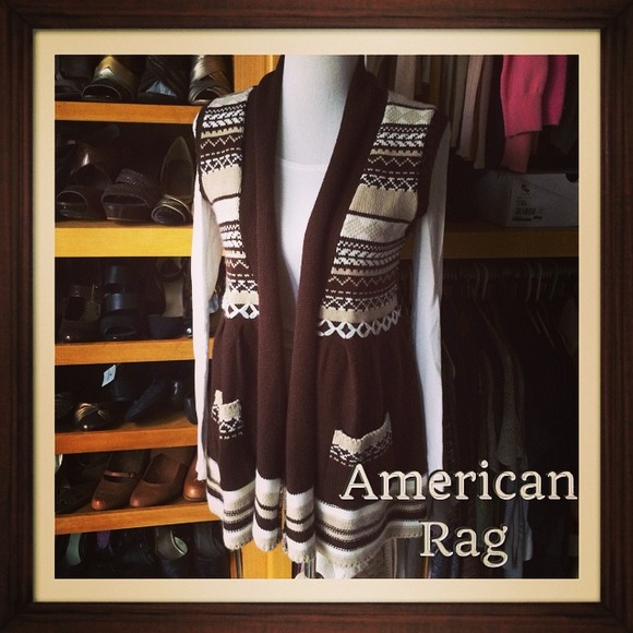 American Rag Sweaters - 102410) American Rag-Macy's NWOT fair isle sweater
