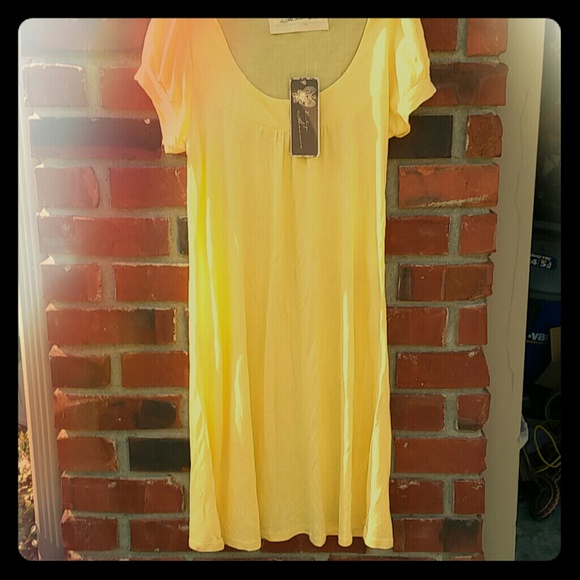 NWT Boutique Tunic Tee