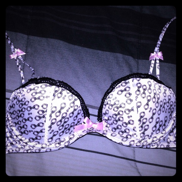 Victoria secret bra