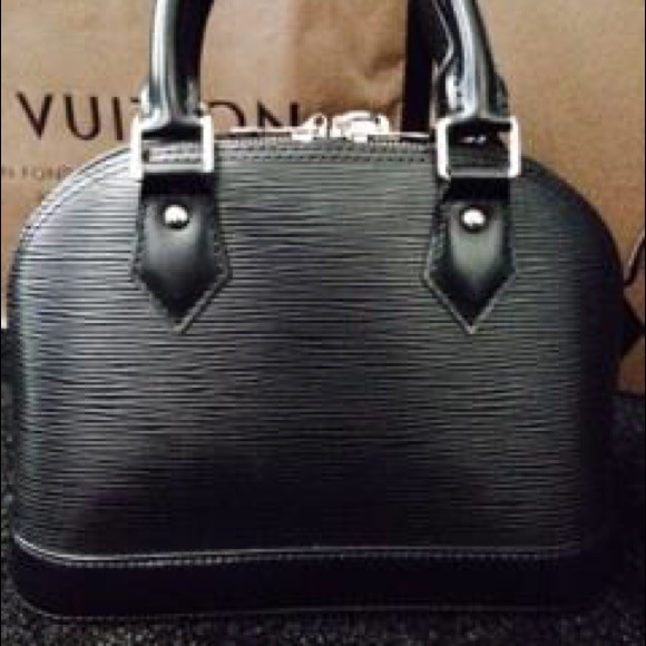 Louis Vuitton handbag used - Picture 3 of 4