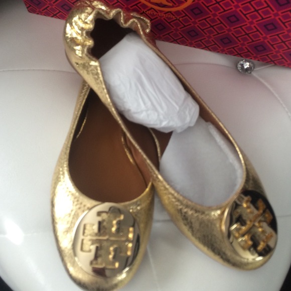 Brand-new Tory Burch shoes never worn - Picture 2 of 4