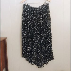 Floral hi-lo flowy skirt