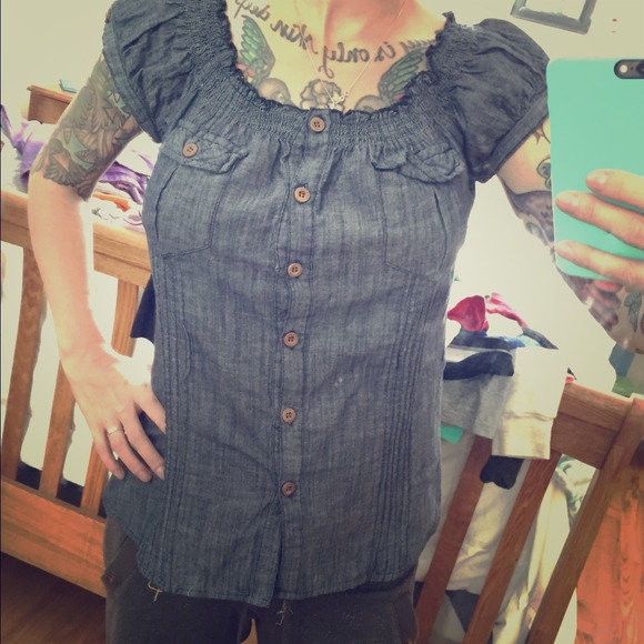 Cute denim color button up