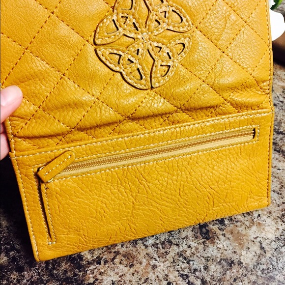 Wallet - Picture 4 of 4