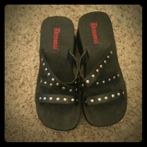 *BUNDLED* Demonia Goth Platform Sandals