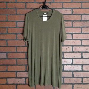 Brandy Melville Tops - Brandy Melville Luana tshirt dress Brandy Melville Tops - Brandy Melville Luana tshirt dress
