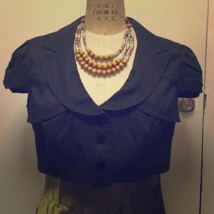 Lovely black cropped vest