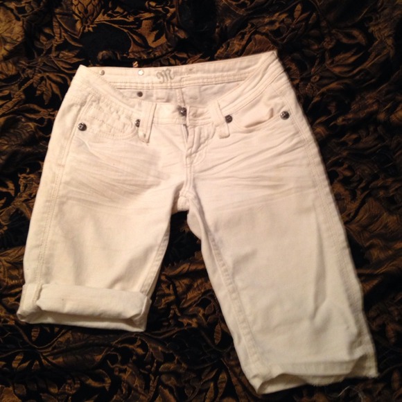 Miss me Bermudas