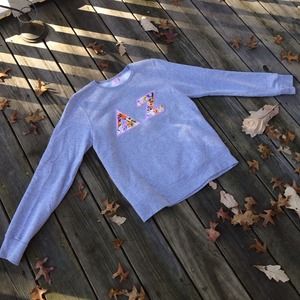 Delta Zeta sweatshirt