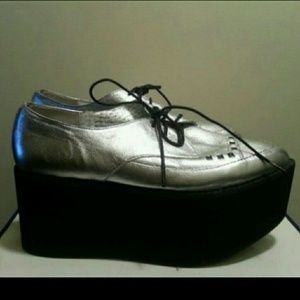 SOLD ON EBAY Jeffrey Campbell Stinger creepers