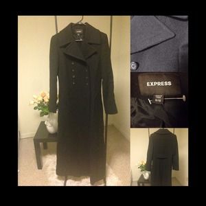 Black trench coat size 9/10 new without tags