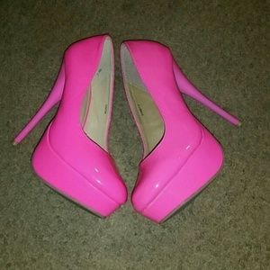 Barbie pumps