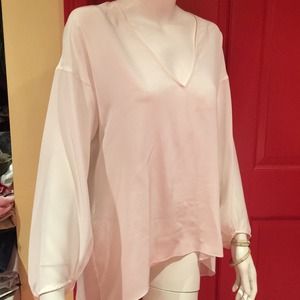 White blouse by Zara White blouse by Zara