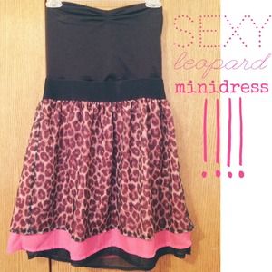 Sassy, Sexy, AND Comfy..pink leopard minidress 💋