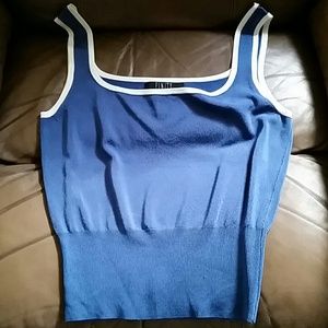 Finity Studio tank M