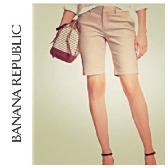 NWOT Banana Republic Chino Shorts 4