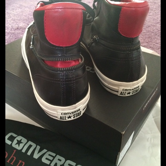 💥🎊👏SOLD PRIVATELY👏🎊💥Converse men sneakers - Picture 3 of 3
