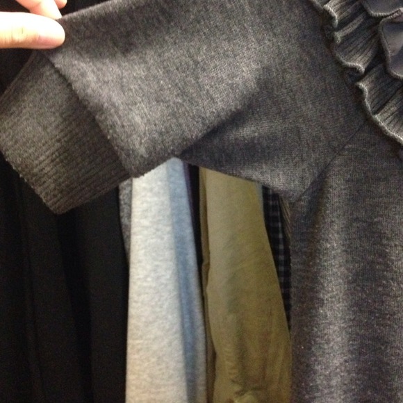 Cardigan - Picture 3 of 3