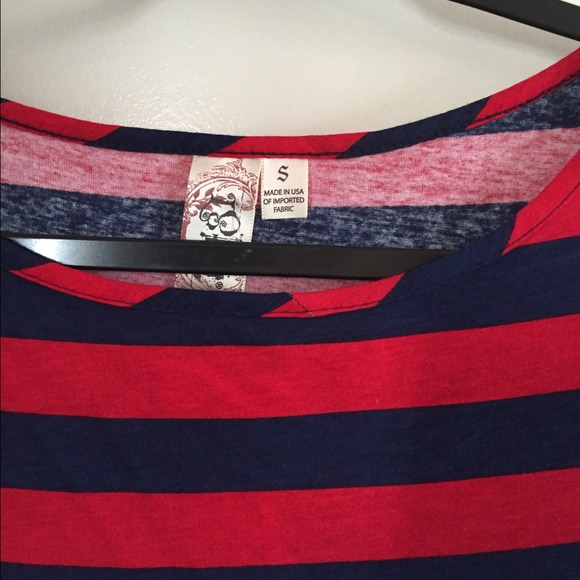 NWOT FORM FITTING STRIPPED DRESS - Picture 3 of 4