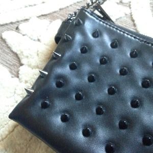Black shoulder purse with spikes
