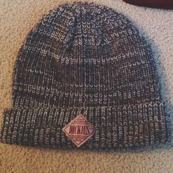 Dickies beanie