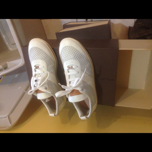 Louis Vuitton men's shoe 81/2