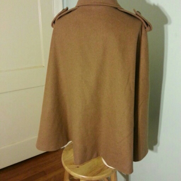 Classy Kate Landry pocketed wool cape - Picture 4 of 4