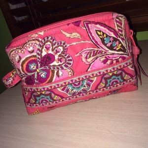 Vera Bradley Small Makeup Bag! 💋