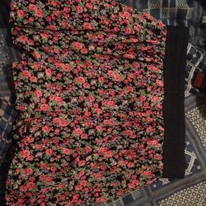 Forever 21 flowery skirt